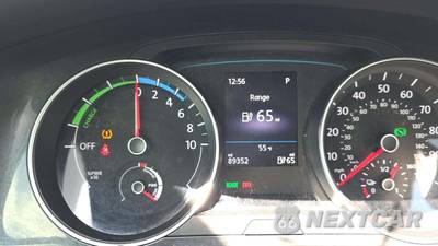 2019 Volkswagen e-Golf SE Hatchback - zdjęcie 37 z 39 - miniatura