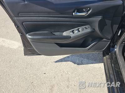2022 Nissan Altima S - zdjęcie 9 z 27 - miniatura