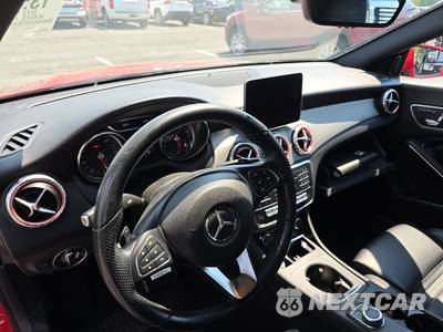 2019 Mercedes-Benz CLA 250 4MATIC - zdjęcie 11 z 32 - miniatura