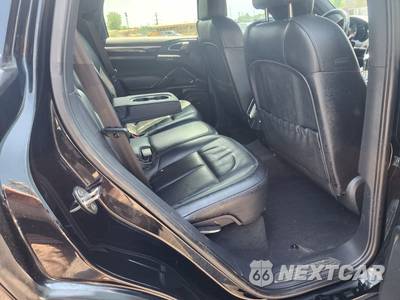 2013 Porsche Cayenne S - zdjęcie 46 z 78 - miniatura