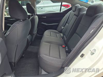 2022 Nissan Altima SV - zdjęcie 13 z 32 - miniatura