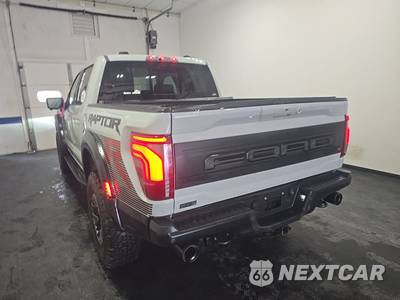 2024 Ford F-150 Raptor Crew Cab Short Bed - zdjęcie 6 z 17 - miniatura