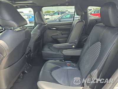 2023 Toyota Highlander XSE - zdjęcie 13 z 27 - miniatura