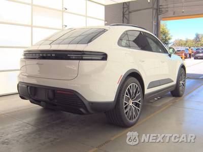 2025 Porsche Macan Electric - zdjęcie 4 z 19 - miniatura