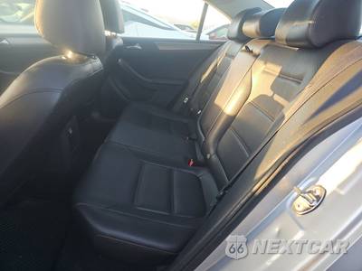 2015 Volkswagen Jetta TDI SE w/Connectivity - zdjęcie 13 z 28 - miniatura