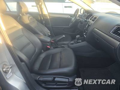 2015 Volkswagen Jetta TDI SE w/Connectivity - zdjęcie 8 z 28 - miniatura