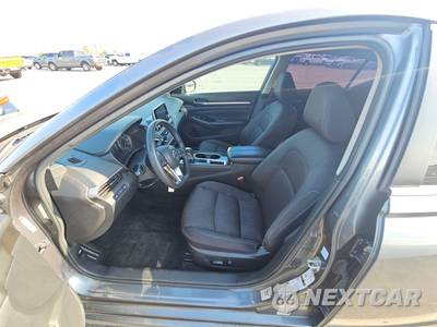 2021 Nissan Altima SV - zdjęcie 7 z 22 - miniatura