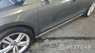 2014 Volkswagen Passat TDI SEL Premium - zdjęcie 21 z 27 - miniatura