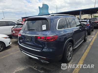 2025 Mercedes-Benz GLS 450 4MATIC - zdjęcie 4 z 21 - miniatura