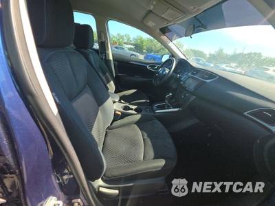 2019 Nissan Sentra SR - zdjęcie 8 z 42 - miniatura