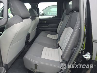 2024 Toyota Tacoma TRD Off-Road Crew Cab Medium Bed - zdjęcie 13 z 23 - miniatura