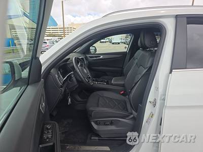 2025 Volkswagen Atlas Cross Sport 2.0T SE w/Technology - zdjęcie 7 z 19 - miniatura