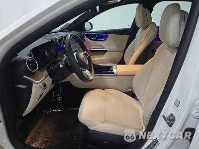2025 Mercedes-Benz C 300 4MATIC - zdjęcie 7 z 24 - miniatura