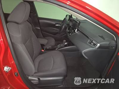 2021 Toyota Corolla LE Sedan - zdjęcie 8 z 21 - miniatura
