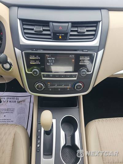 2017 Nissan Altima 2.5 S - zdjęcie 11 z 23 - miniatura