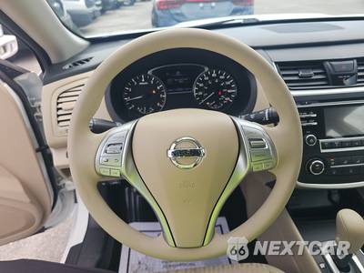 2017 Nissan Altima 2.5 S - zdjęcie 10 z 23 - miniatura