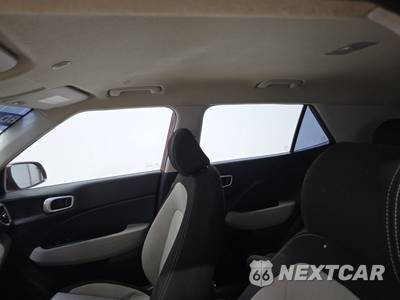 2020 Hyundai Venue SEL - zdjęcie 17 z 36 - miniatura