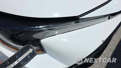 2022 Toyota Corolla Hatchback SE Nightshade Edition - zdjęcie 19 z 30 - miniatura