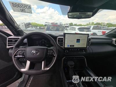 2026 Toyota Sequoia Platinum - zdjęcie 11 z 20 - miniatura