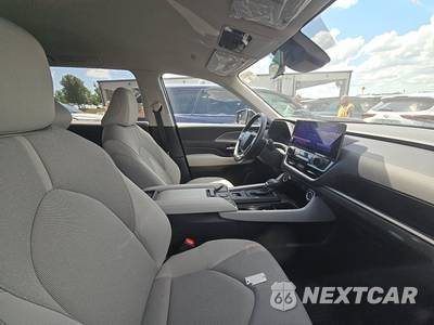 2026 Toyota Grand Highlander Hybrid LE - zdjęcie 8 z 21 - miniatura