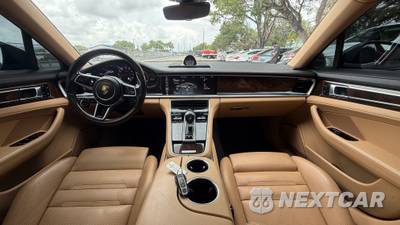 2017 Porsche Panamera - zdjęcie 33 z 39 - miniatura