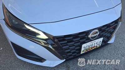 2024 Nissan Altima SR - zdjęcie 40 z 46 - miniatura