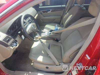 2011 Mercedes-Benz C 300 - zdjęcie 7 z 38 - miniatura