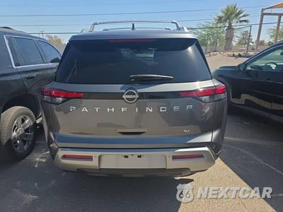 2023 Nissan Pathfinder SL - zdjęcie 6 z 25 - miniatura