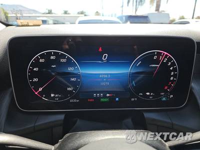 2026 Mercedes-Benz GLC 350e - zdjęcie 12 z 24 - miniatura