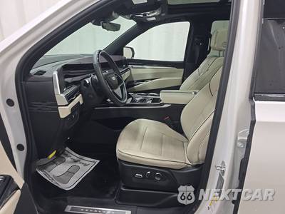 2025 Cadillac Escalade Sport 1SC - zdjęcie 7 z 23 - miniatura