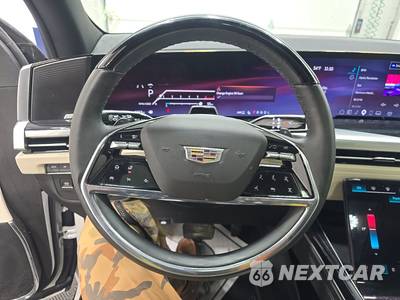 2025 Cadillac Escalade Sport 1SC - zdjęcie 10 z 23 - miniatura