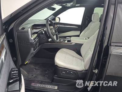 2026 Cadillac Escalade Platinum Sport 1SH - zdjęcie 7 z 18 - miniatura