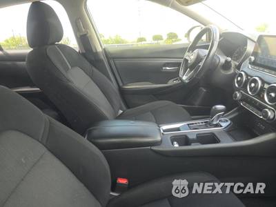 2022 Nissan Sentra SV - zdjęcie 8 z 17 - miniatura