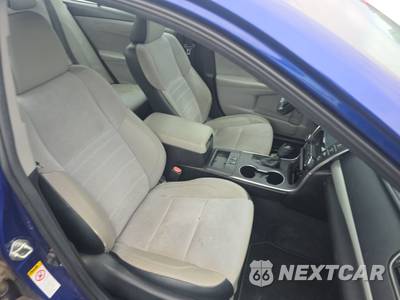 2015 Toyota Camry XSE - zdjęcie 8 z 17 - miniatura