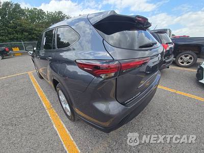 2024 Toyota Highlander LE - zdjęcie 6 z 20 - miniatura