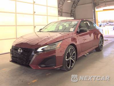 2025 Nissan Altima SR - zdjęcie 1 z 19 - miniatura