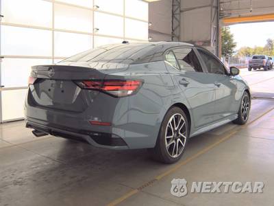 2025 Nissan Sentra SR - zdjęcie 4 z 19 - miniatura