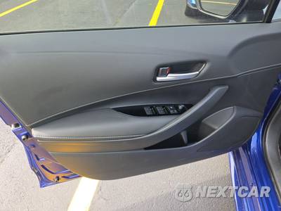 2026 Toyota Corolla Hatchback SE - zdjęcie 9 z 18 - miniatura