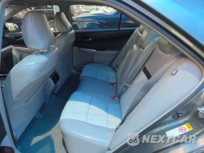 2013 Toyota Camry XLE - zdjęcie 13 z 18 - miniatura