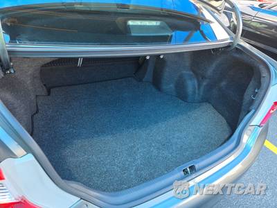 2013 Toyota Camry XLE - zdjęcie 16 z 18 - miniatura