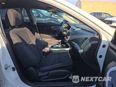 2014 Nissan Altima 2.5 S - zdjęcie 8 z 22 - miniatura