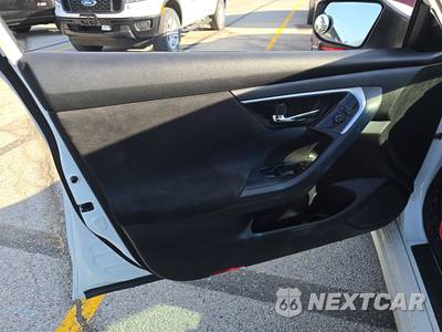2014 Nissan Altima 2.5 S - zdjęcie 9 z 22 - miniatura