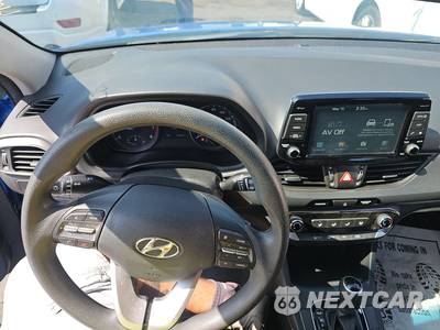 2018 Hyundai Elantra GT Hatchback - zdjęcie 11 z 24 - miniatura