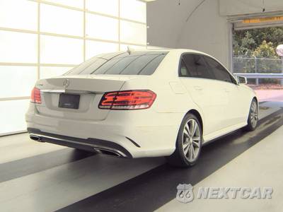 2016 Mercedes-Benz E 350 Sport Sedan - zdjęcie 4 z 37 - miniatura