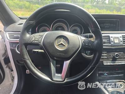 2016 Mercedes-Benz E 350 Sport Sedan - zdjęcie 10 z 37 - miniatura