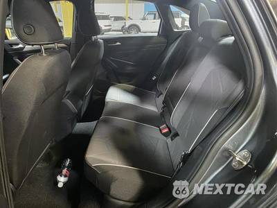 2025 Volkswagen Jetta Sport - zdjęcie 15 z 24 - miniatura