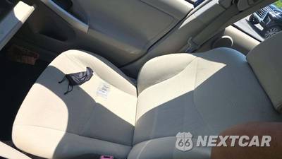 2010 Toyota Prius I - zdjęcie 25 z 34 - miniatura