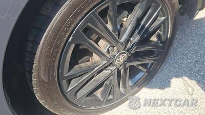 2025 Toyota Camry SE - zdjęcie 29 z 29 - miniatura