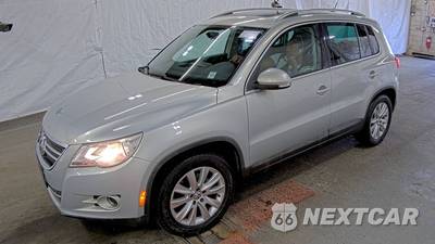 2009 Volkswagen Tiguan SE - zdjęcie 1 z 37 - miniatura