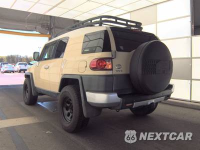 2008 Toyota FJ Cruiser w/Rear Doors - zdjęcie 6 z 26 - miniatura